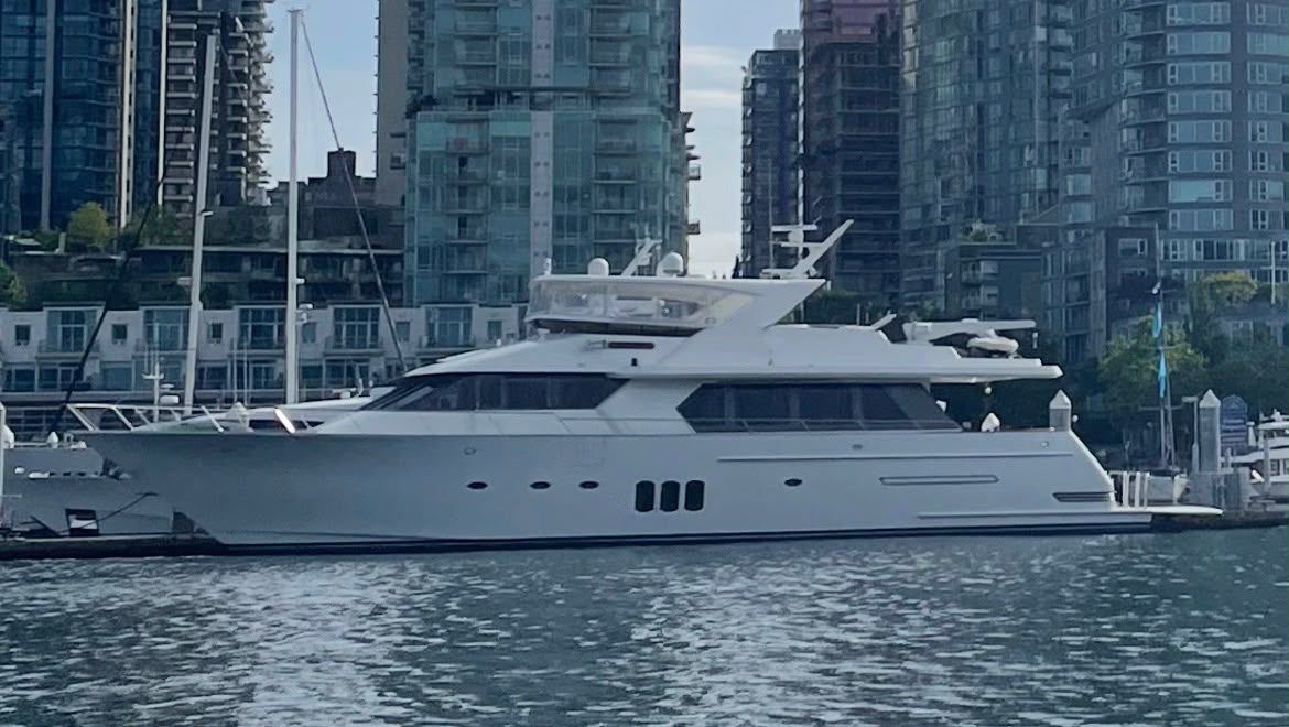 King & Angels Vancouver yacht rental — 90 ft luxury charter photo 16