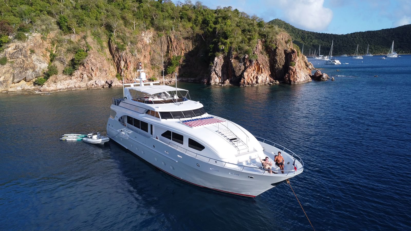 Evelyn Vancouver yacht rental — 100 ft luxury charter photo 11