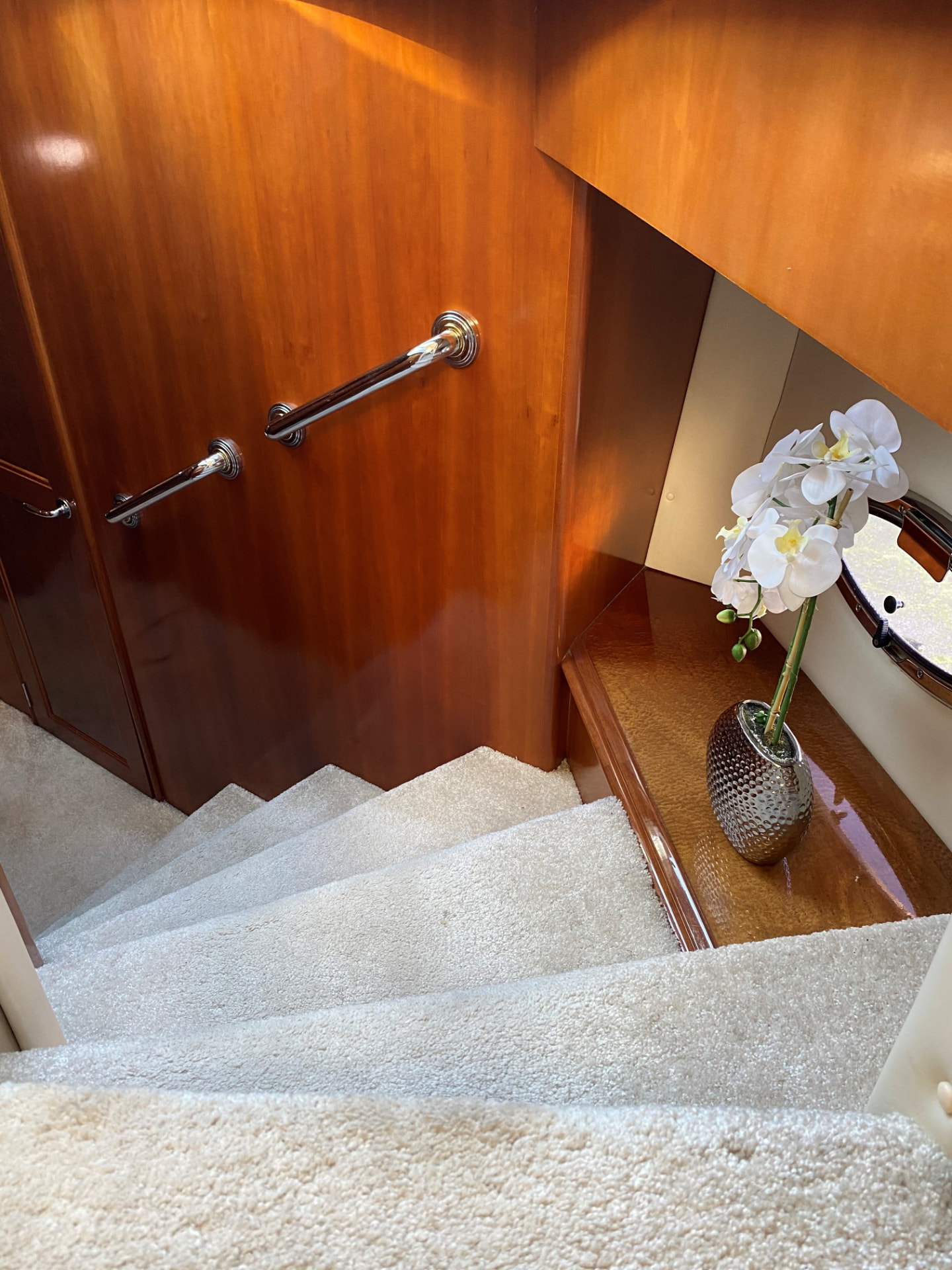 Carver Vancouver yacht rental — 67 ft luxury charter photo 2