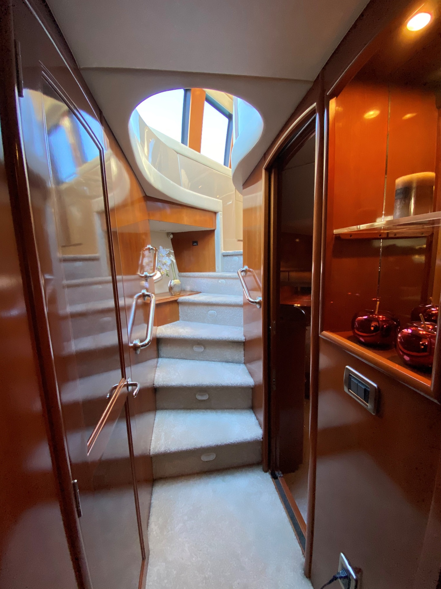 Carver Vancouver yacht rental — 67 ft luxury charter photo 10