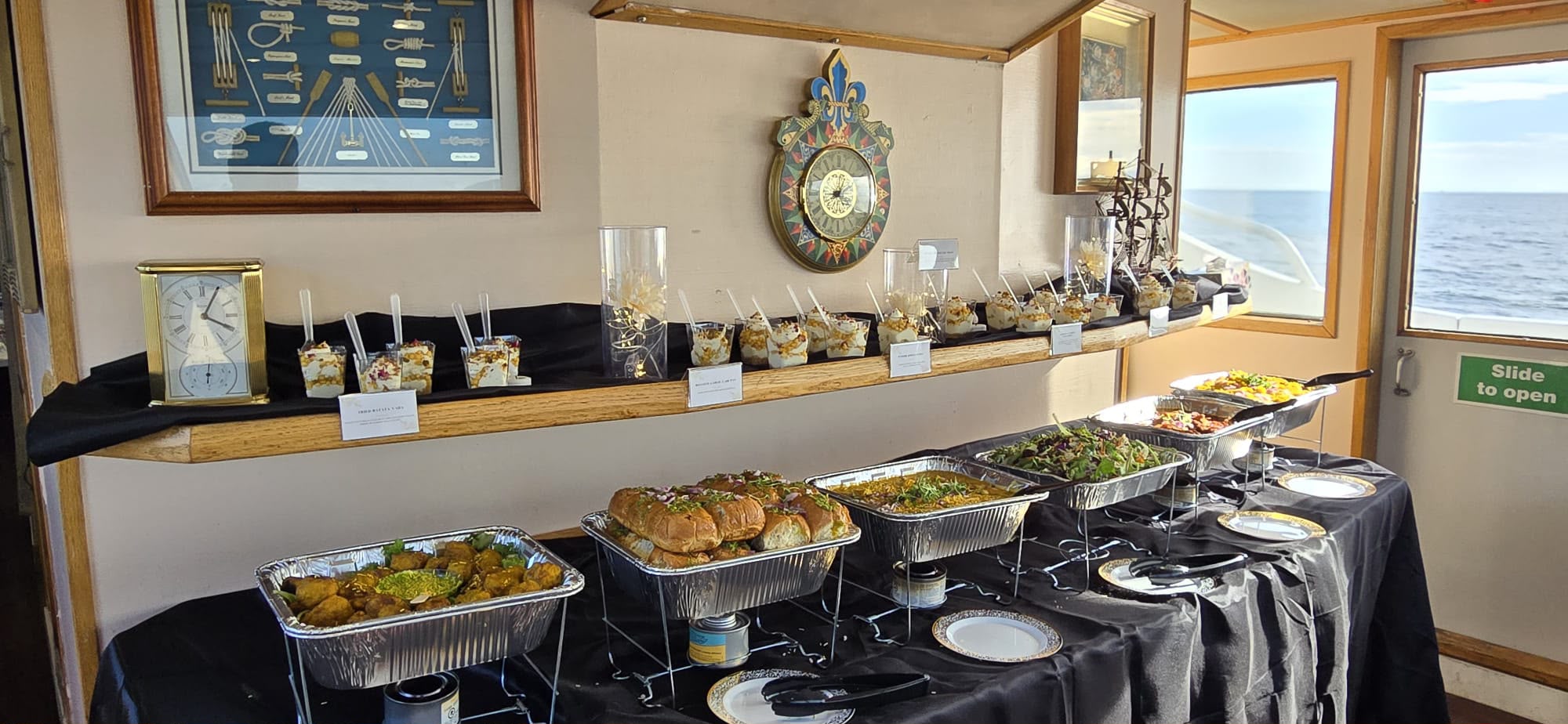 Cheer Vancouver yacht rental — 90 ft luxury charter photo 18