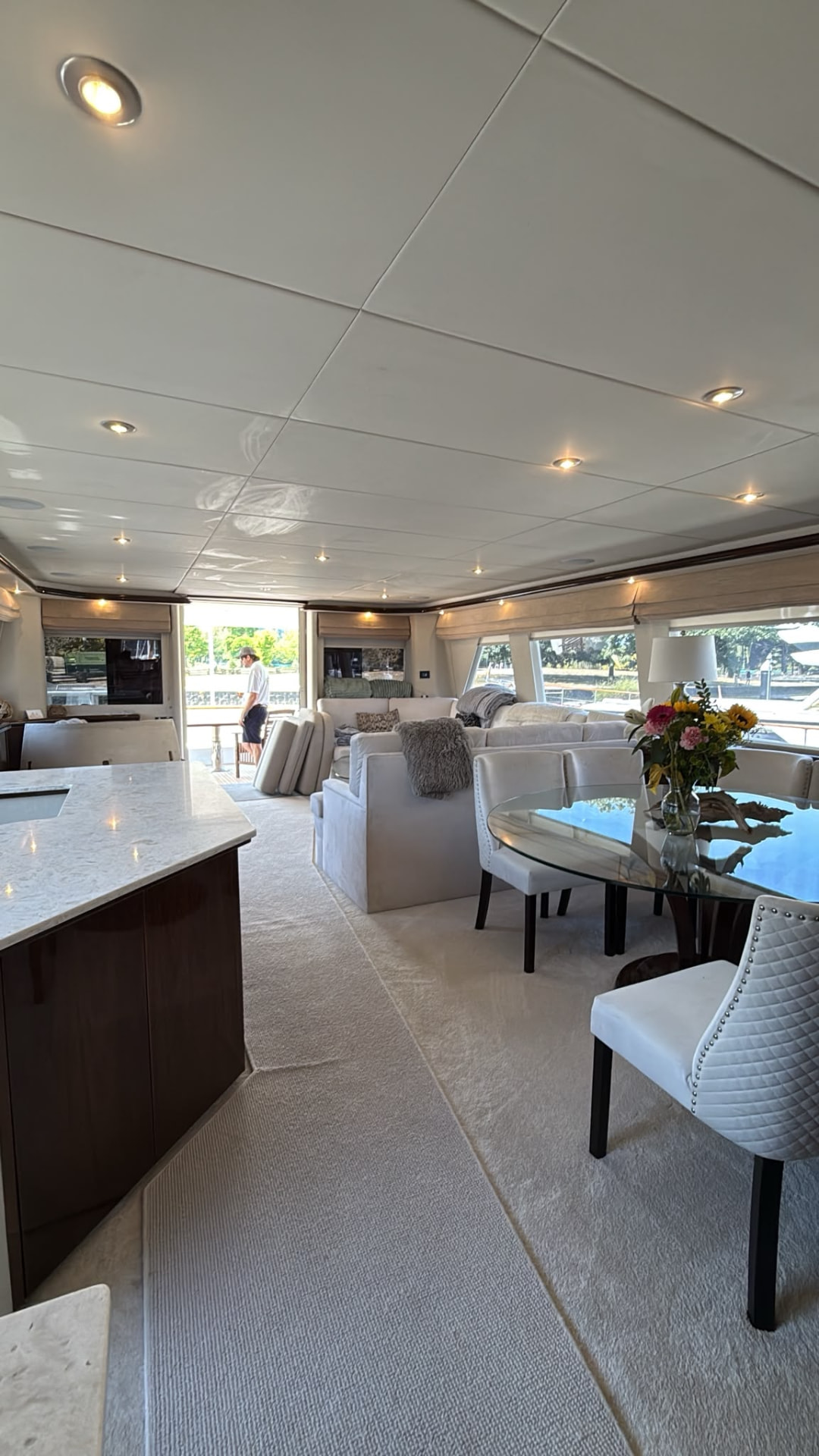 King & Angels Vancouver yacht rental — 90 ft luxury charter photo 9