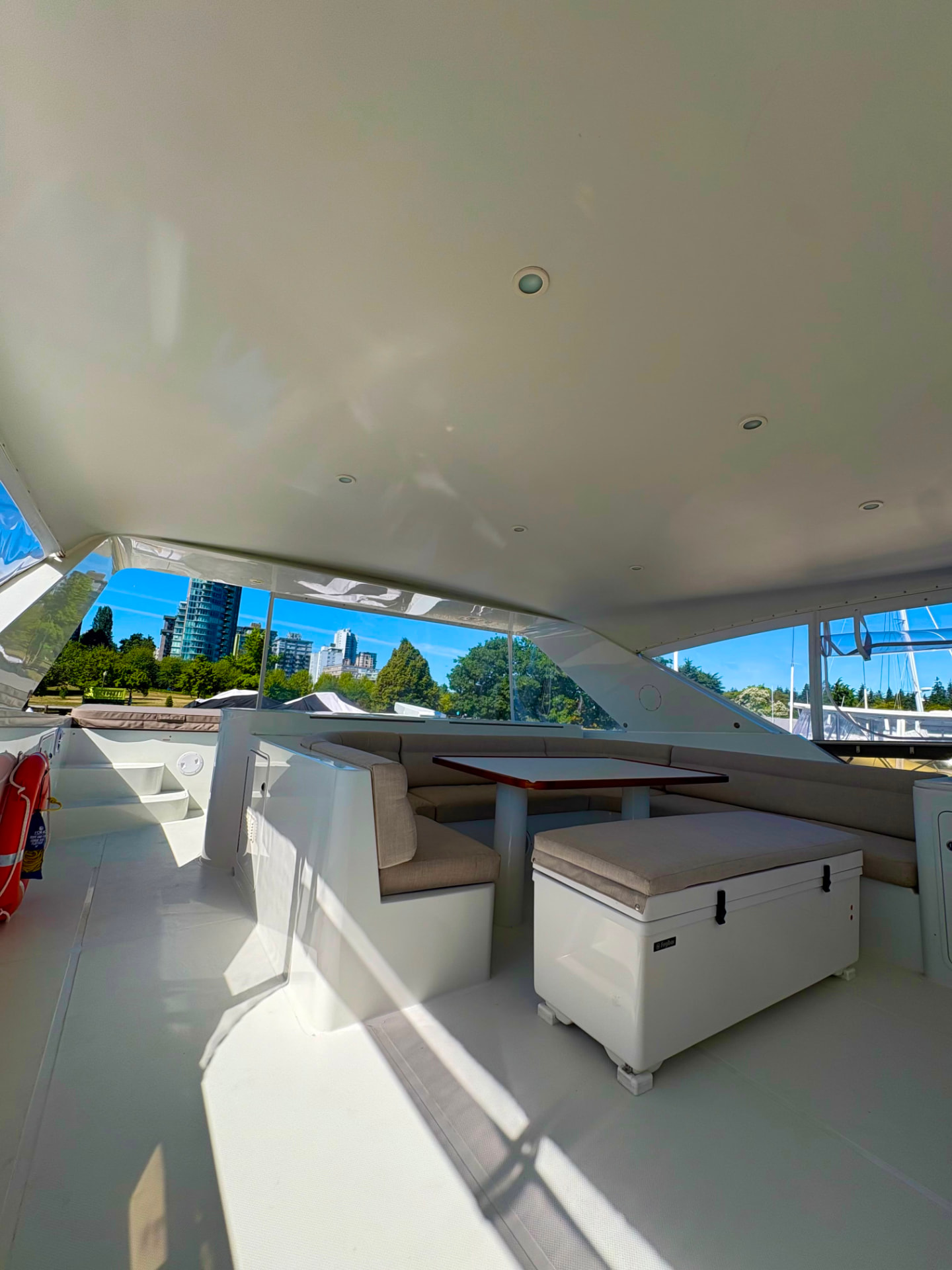 King & Angels Vancouver yacht rental — 90 ft luxury charter photo 5